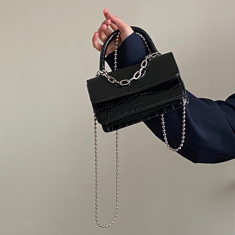 Túi đeo chéo IELGY nắp lật họa tiết da cá sấu màu đen phong cách retro thời trang cho nữ