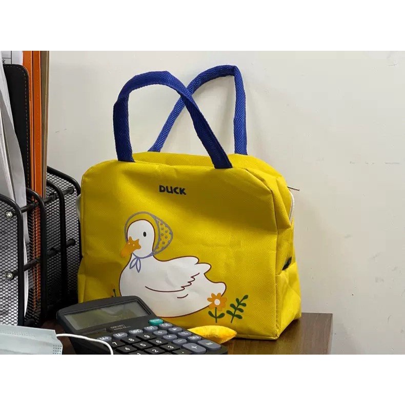 TÚI GIỮ NHIỆT ĐỰNG CƠM CUTE VỊT VÀNG 1 MÀU MỚI KT  23x13x20cm