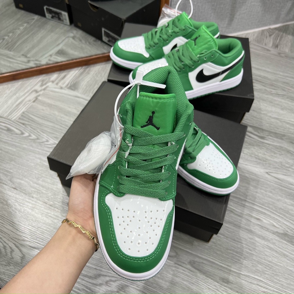 Giày Nam Nữ_Jordan_Cổ Thấp Màu Xanh Lá Có Giây Phụ Full Box