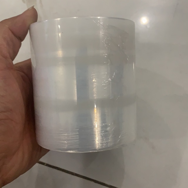 Màng pe khổ 10cm 400gram giá chỉ có 20500d/ cuộn