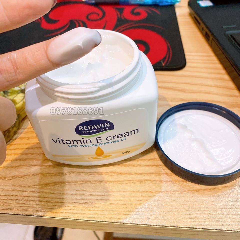 Kem dưỡng da mềm mịn Vitamin E Úc Redwin Cream 300g