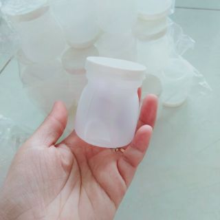 BỘ 12 HỦ NHỰA ĐỂ SỮA CHUA