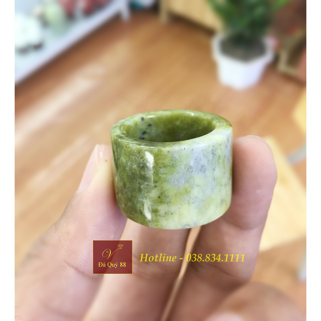 Nhẫn càn long đá sepentine tự nhiên văn chấn, Yên Bái đeo ngón cái, ngón trỏ