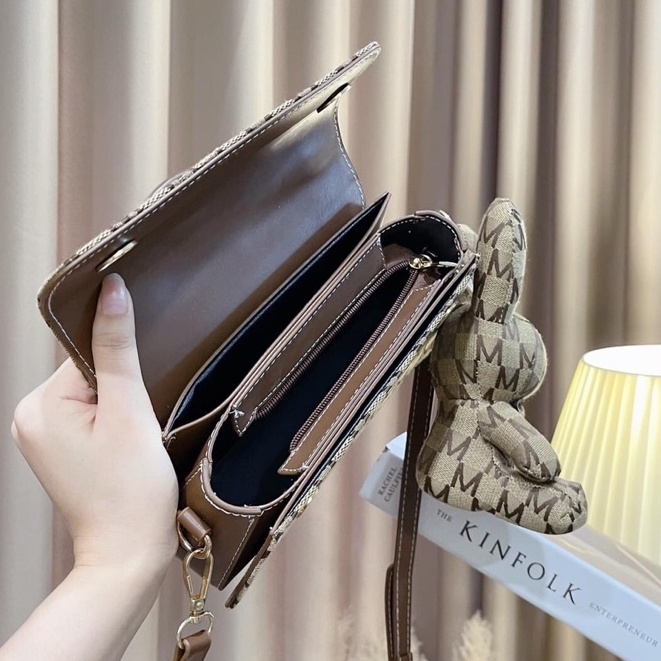 Túi cầm tay, đeo chéo sai 21 hàng đẹp có dây da đeo chéo (ko hộp)