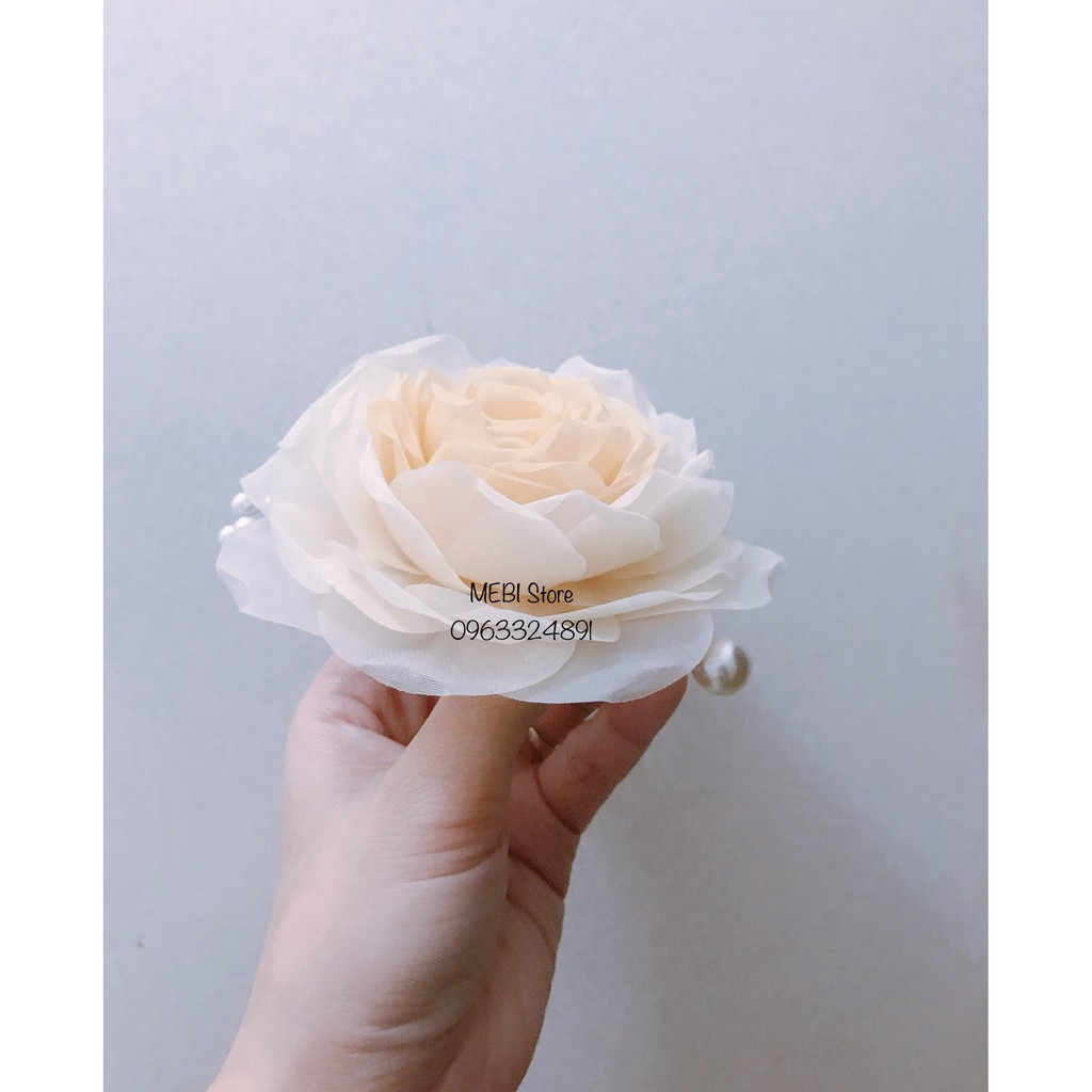 (Ảnh thật) Hoa hồng cài áo handmade màu nude phối màu, mẫu 2 lá và hạt trai xoắn