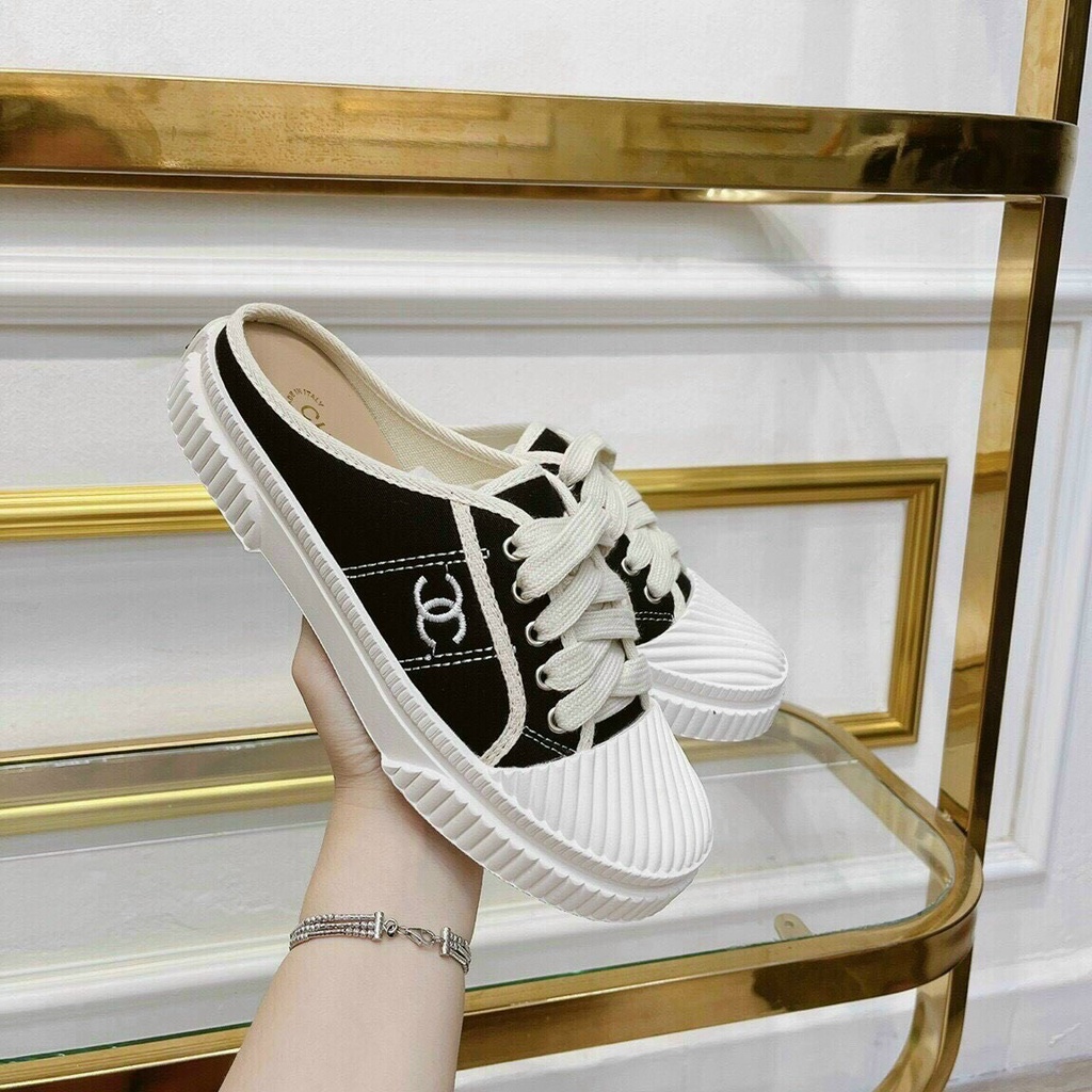 Sục nữ Chanel  HOT 2021 Đen phối trắng đế thơm cựa đẹp