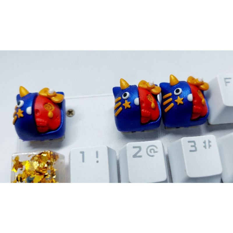 Keycap resin Kitty Evil clone tone dương đỏ trang trí bàn phím cơ gaming