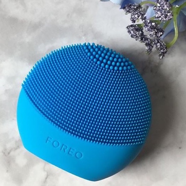 Máy Rửa Mặt Foreo Luna Play Plus