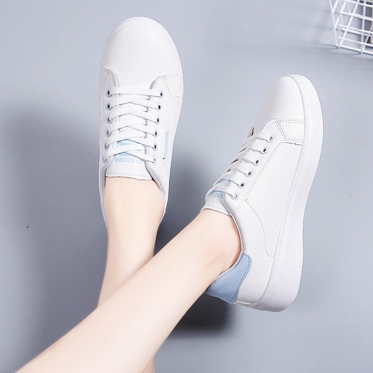 Giày Sneaker Màu Trơn Cột Dây Thoải Mái Cho Nữ