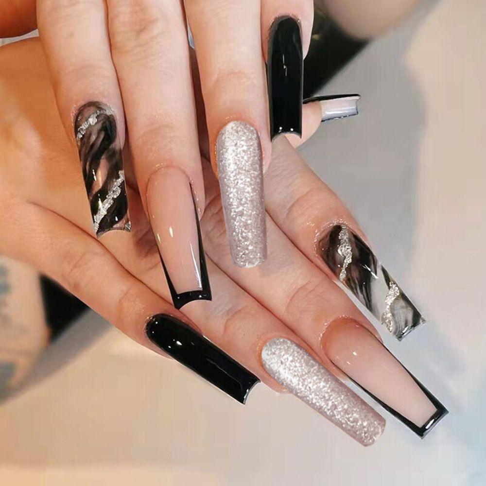 DIACHAVN Set 24 Móng Tay Giả Họa Tiết Trái Tim Thu Đông Ấn Tượng