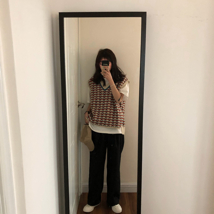 Áo Sát Nách Xiaozhainv Dệt Kim Cổ Chữ V Họa Tiết Kẻ Sọc Phong Cách Retro Hàn Quốc Dễ Phối Đồ Dành Cho Học Sinh | BigBuy360 - bigbuy360.vn