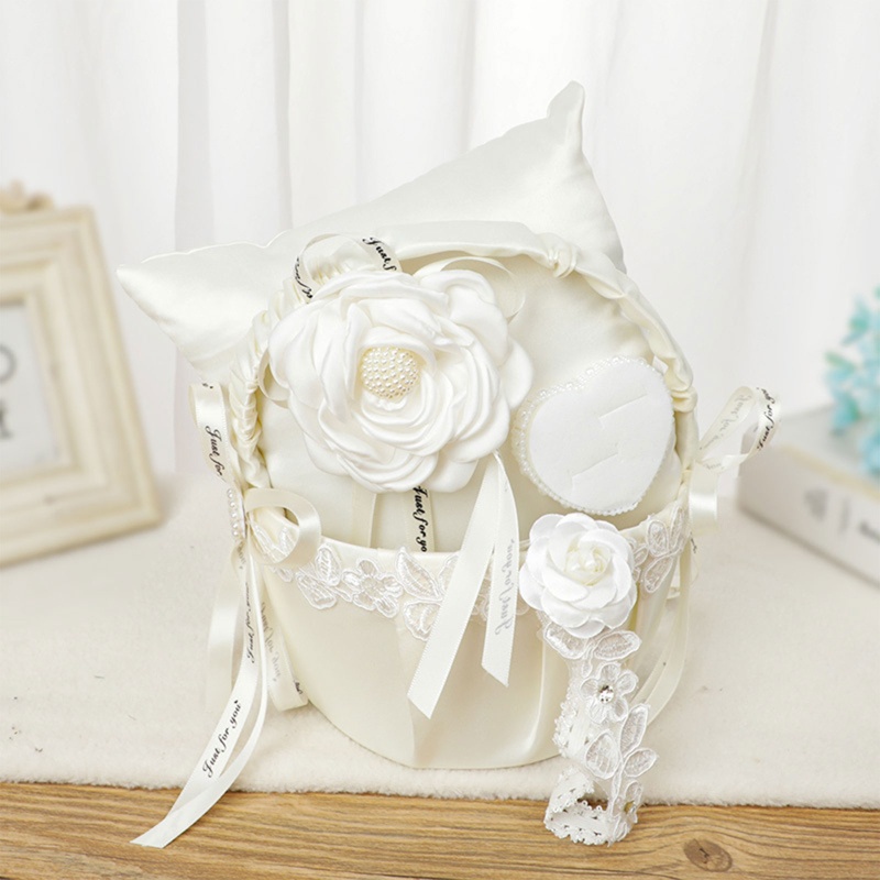 Giỏ Hoa Nhỏ Bằng Satin Có Tay Cầm Đính Ngọc Trai Giả Dễ Thương