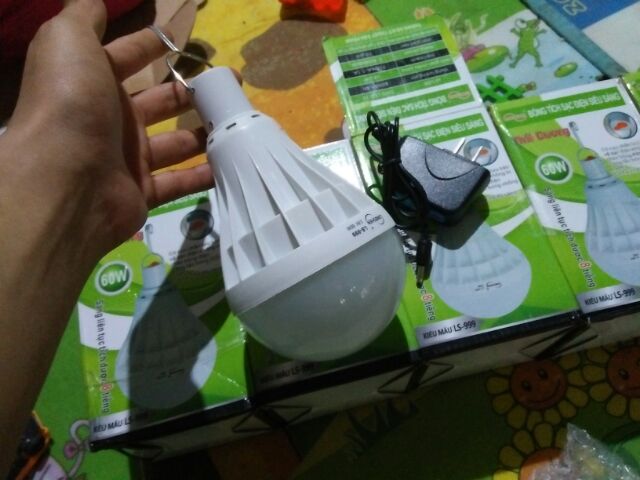 Bóng tích điện sạc