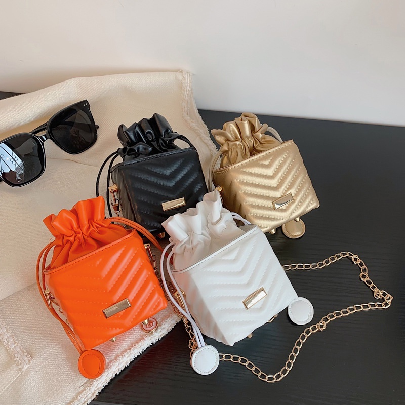 Túi Xách Bucket Cỡ Lớn Đính Đá Thời Trang Mùa Hè Cho Nữ