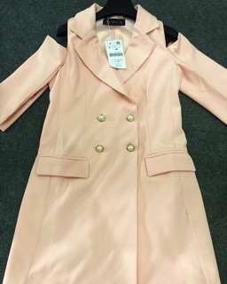 Blazer Zara .Hàng chuẩn check code nha 💋