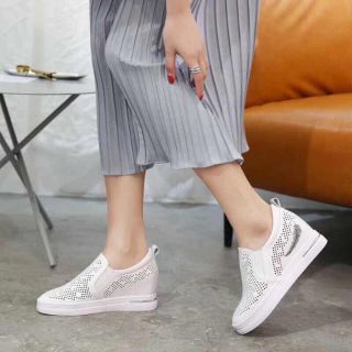 Giầy thể thao giấu đế cao cấp