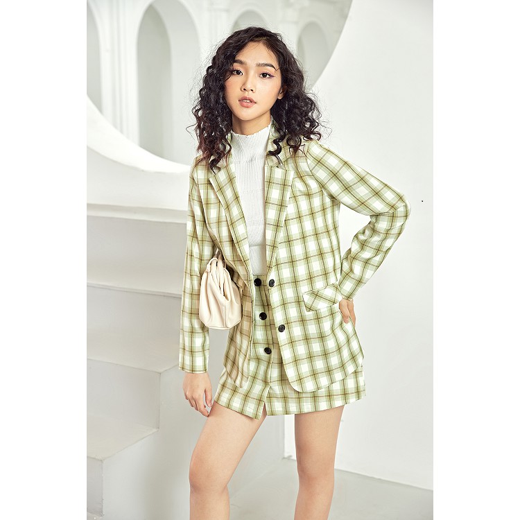 [Mã FAMALLT5 giảm 15% đơn 150k] Áo vest blazer nữ dài tay vạt tròn kẻ caro VDW0402 - 92WEAR