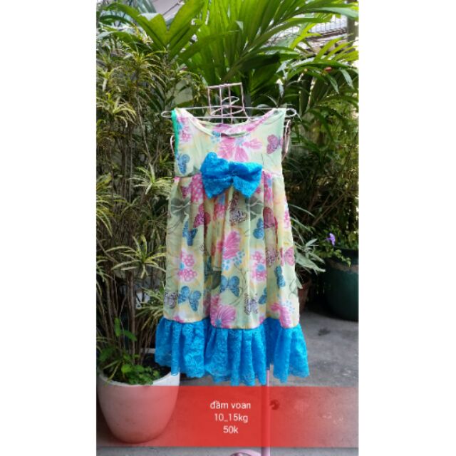Đầm voan bé gái