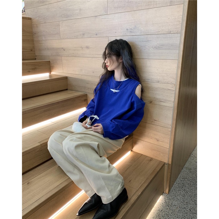 Áo sweater Cổ Tròn Dáng Rộng Hở Vai Màu Nâu Phong Cách Hàn Quốc Thời Trang Mùa Thu Mới 2022 Dành Cho Bạn Nữ