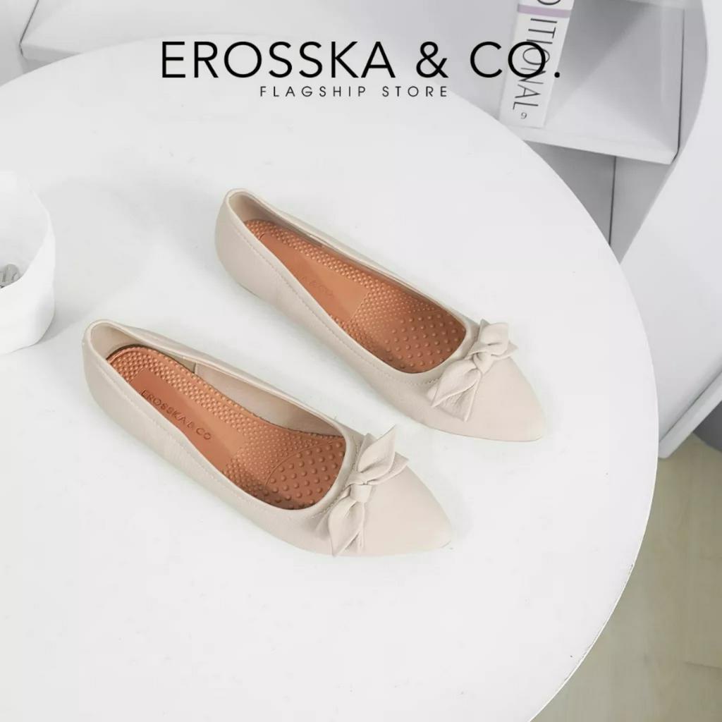 Erosska - Giày búp bê nữ đế bệt mũi nhọn đính nơ xinh xắn màu kem _ EF016 -
