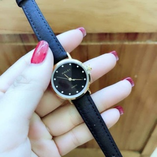 Đồng Hồ nữ Halei mặt đen dây da đen mặt chống trầy xước