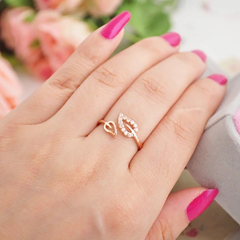 Nhẫn dạng hở hình chiếc lá đính đá lấp lánh phong cách thời trang