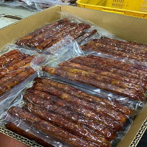Lạp Xưởng Tây Bắc Loại Đặc Biệt, Làm Từ Lợn Bản Sa Pa Cho Hương Vị Thơm Ngon Khó Cưỡng