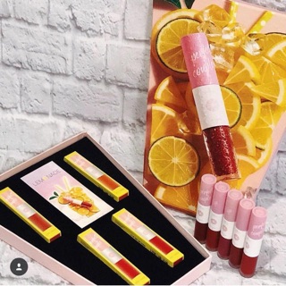 Son LEMONADE với thiết kế 2 đầu. Kết hợp dưỡng lì làm đôi môi căng mọng mà k bóng , son đánh k trôi ..