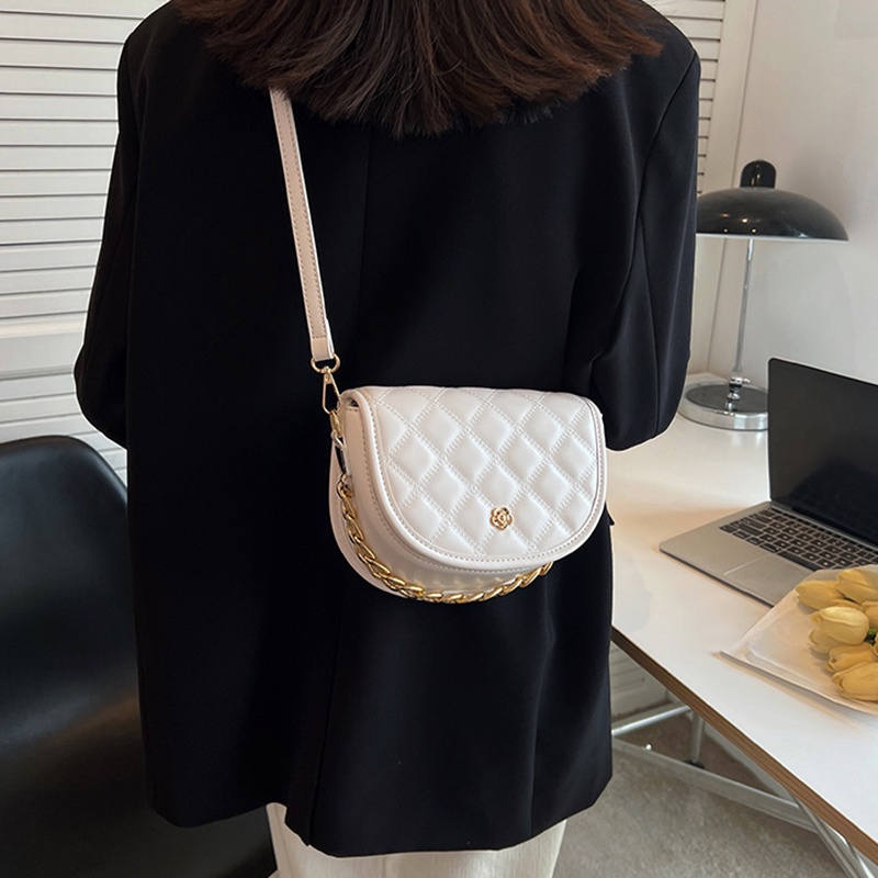 Túi Đeo Vai Đính Ngọc Trai Thời Trang Sang Trọng Cho Nữ