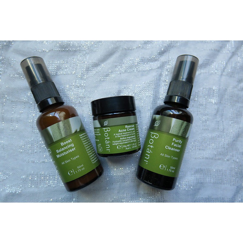 Bộ 3 Sản Phẩm Chăm Sóc Da Mụn – Botani Rescue Skin Kit