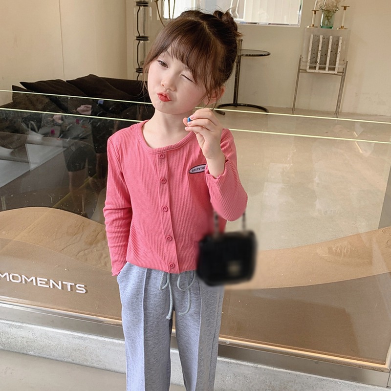 Áo thun dài tay chất liệu polyester mềm mại thời trang bốn mùa cho bé gái