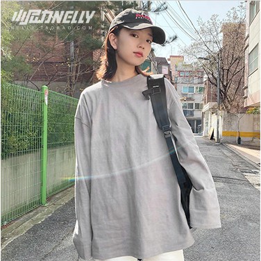 Áo phông Nelly Heybig dài tay trơn màu xám khói