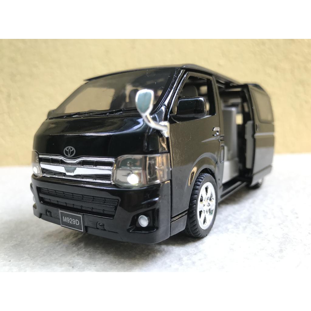 Mô hình xe ô tô TOYOTA HIACE  1:32