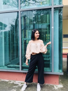 Áo croptop trễ vai nơ trên