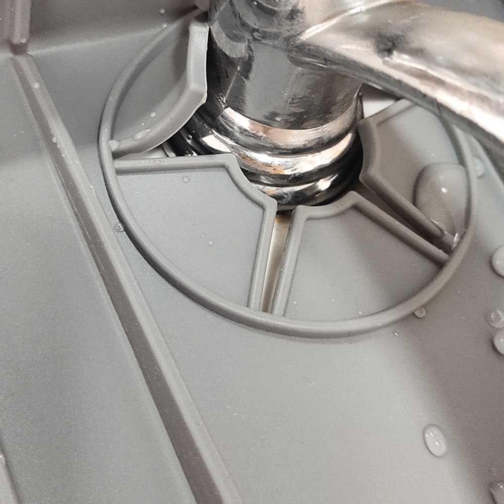 Miếng Đệm Silicone Gắn Vòi Nước Bồn Rửa Chén Chống Văng Nước Có Thể Giặt Rửa