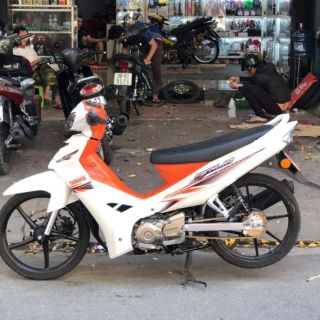 Tem Sirus trắng