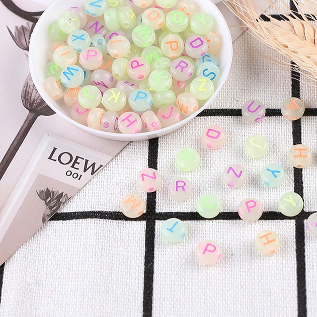Set 150 hạt nhựa tròn in chữ cái tiếng Anh và số nhiều màu sắc dùng làm đồ trang sức thủ công cho bé