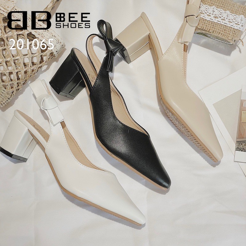 BEESHOES - GIÀY BÚP BÊ NỮ MŨI NHỌN QUAI NƠ - GIÀY BÚP BÊ NỮ ĐẾ VUÔNG CAO 5 PHÂN SẴN MÀU ĐEN - BE - TRẮNG 201065