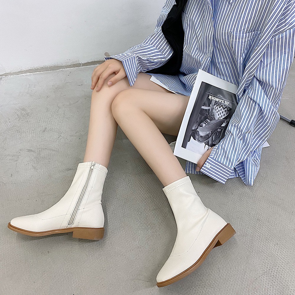 Giày bốt cổ thấp gót thấp thời trang dành cho học sinh | BigBuy360 - bigbuy360.vn