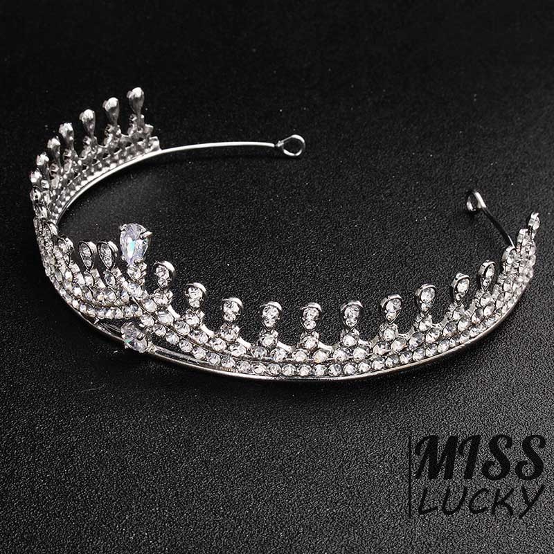 Vương miện đính đá phong cách Âu mỹ cho ngày cưới