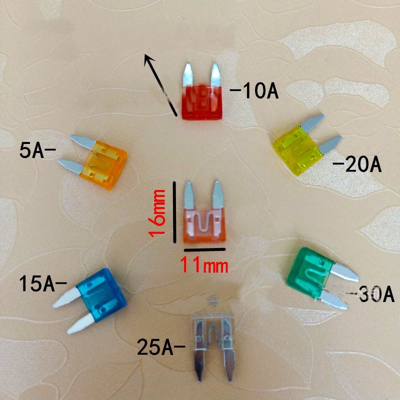 Hộp cầu chì xe ô tô thập cẩm 200 cái gồm các loại (5/10/15/20/25/30A)