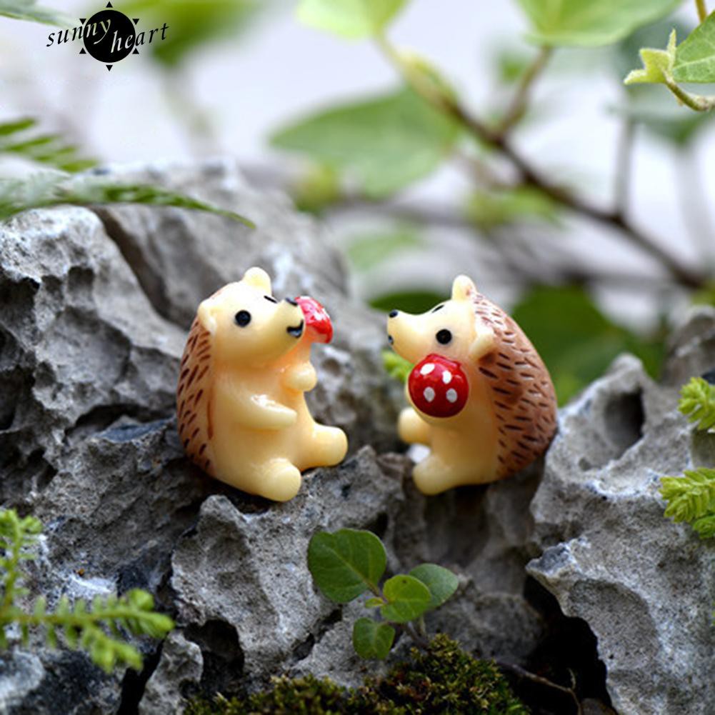 2 Tượng nhím con dễ thương dùng trang trí chậu cây cảnh