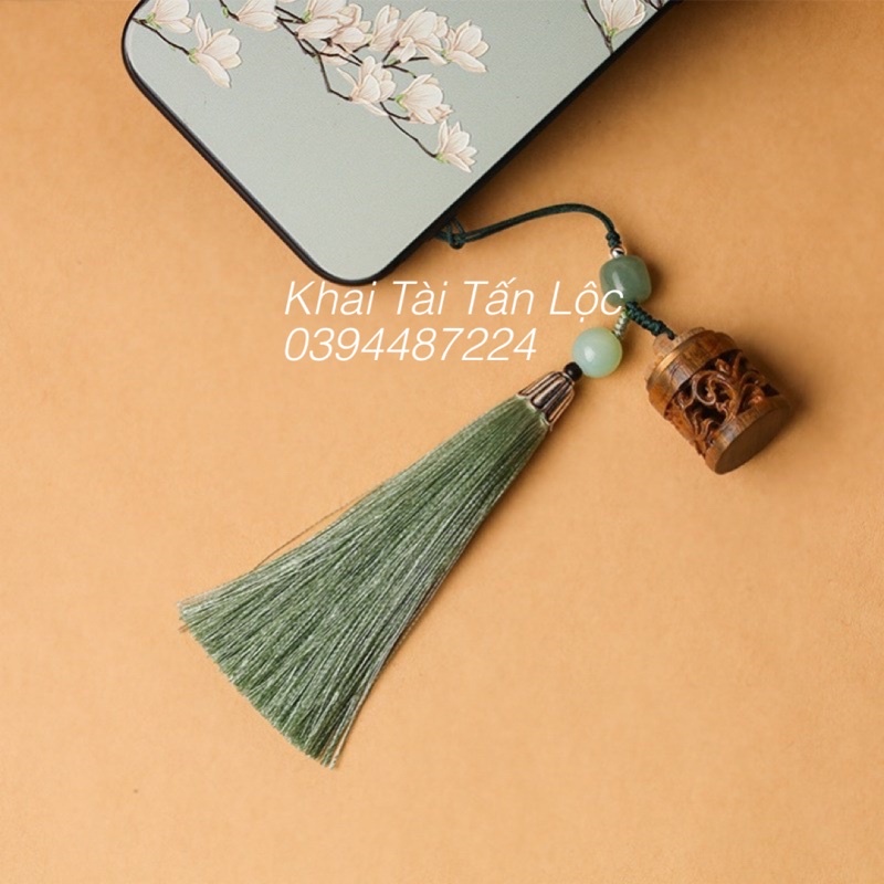 Dây treo , túi hương có đèn gỗ đàn hương phong thủy gắn điện thoại , treo xe