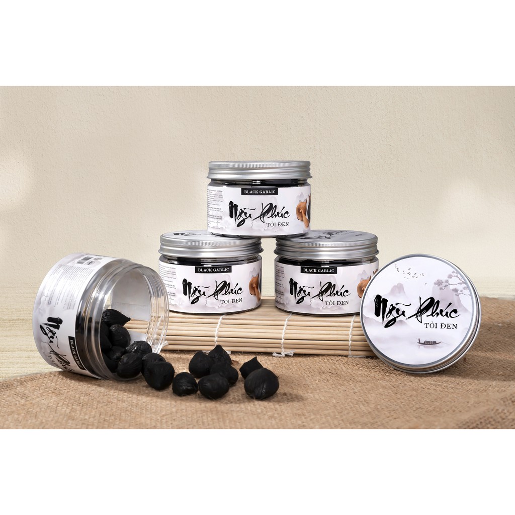Tỏi đen cô đơn bóc vỏ Ngũ Phúc hộp 150g vô cùng tiện lợi