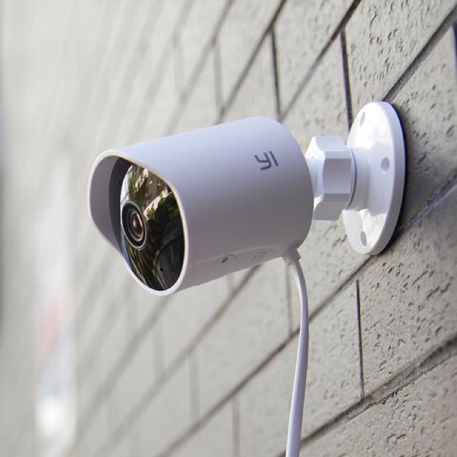 Camera giám sát ngoài trời Xiaomi Yi Out Door