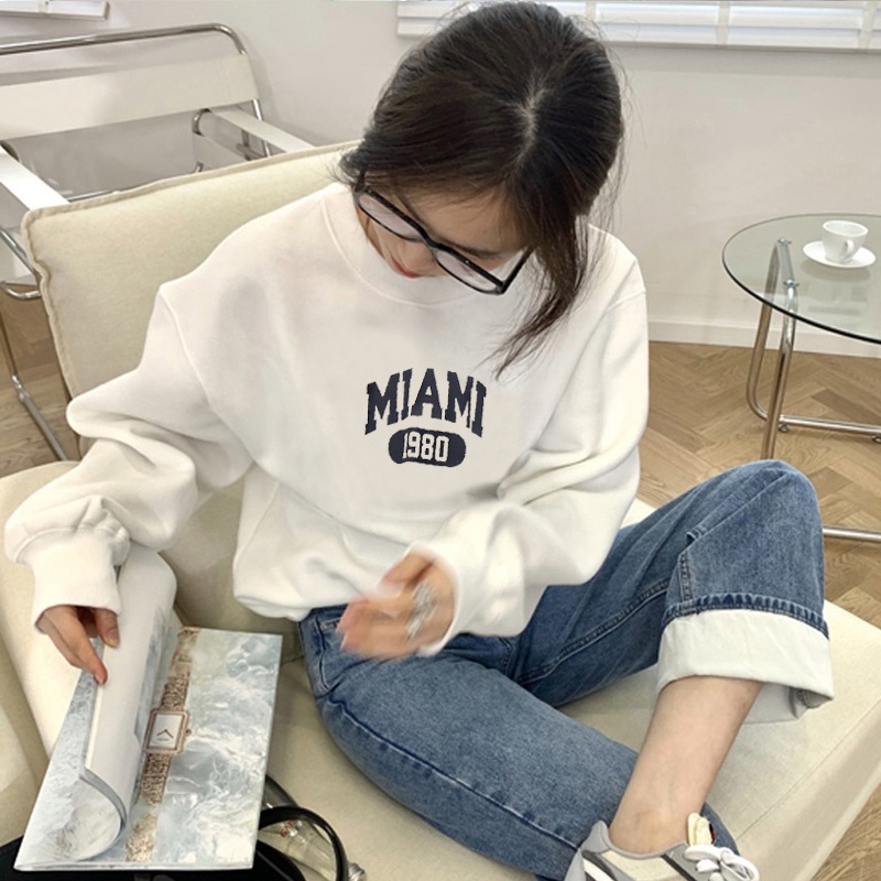 Áo sweater cổ tròn in chữ Hàn Quốc thời trang