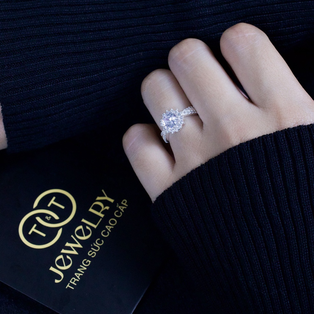 Nhẫn Bạc Nữ Ổ Đá Tròn viền nạm đá CZ cao cấp s925 T&T Jewelry NN041