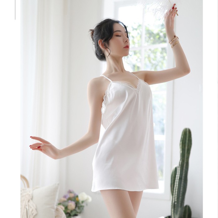 [Che tên] Váy ngủ lụa sexy xẻ sau lưng siêu gợi cảm với màu đen quyến rũ - Trắng