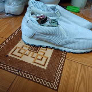 Giày slipon 150k