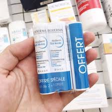 Son dưỡng môi ko màu Biorma